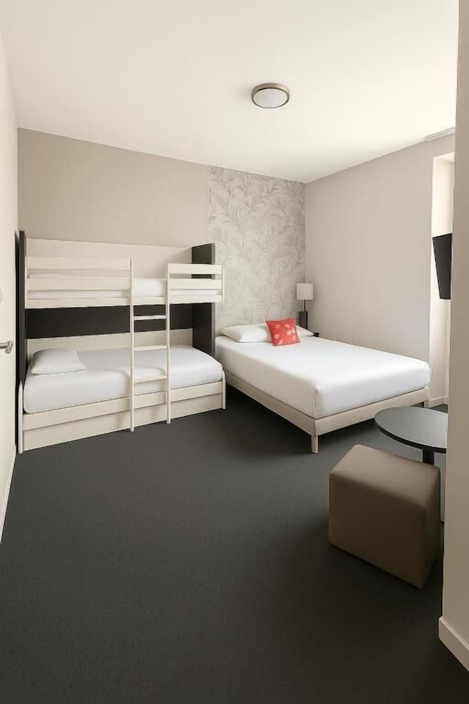 Фото Hotel Albert Elisabeth Gare Sncf