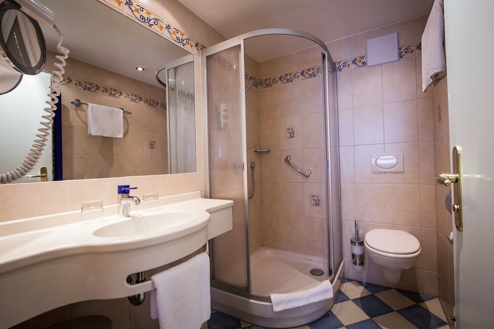 Фото Hotel & Restaurant Hackteufel