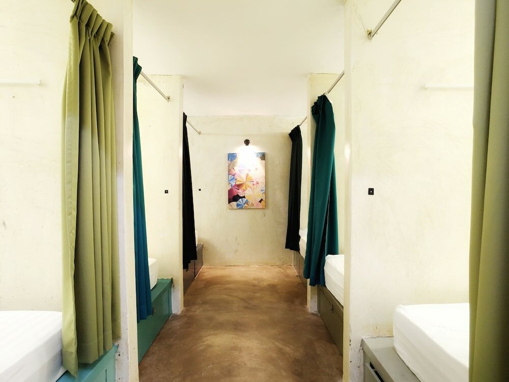 Фото Beds In Garden Hostel Sdn Bhd