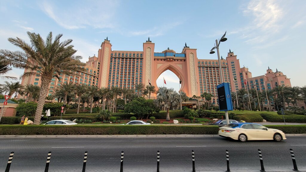 Railway passenger company The Palm Monorail, Dubai, photo