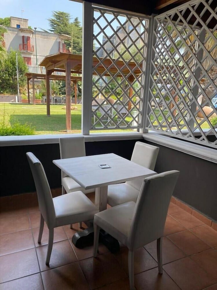 Фото Green Park Hotel