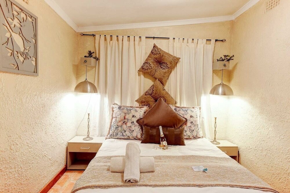 Фото Strand Guesthouse - Hostel