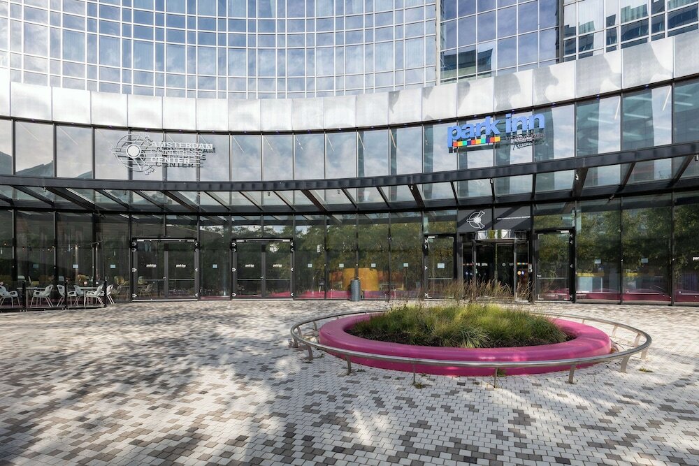 Фото Park Inn by Radisson Amsterdam City West