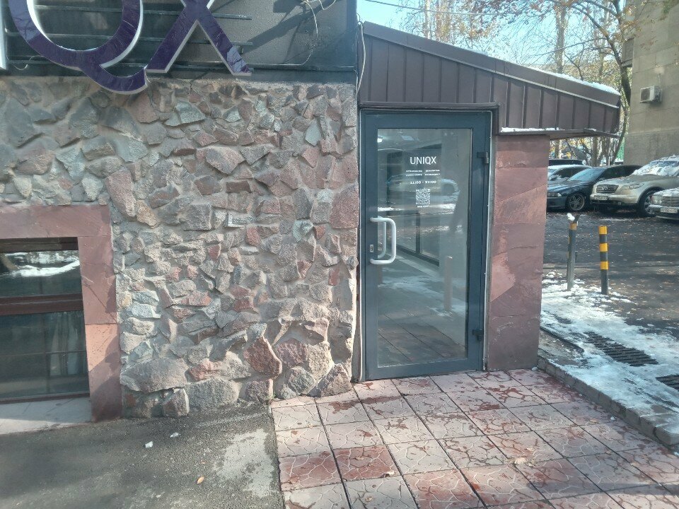 Магазин одежды Uniqx, Алматы, фото