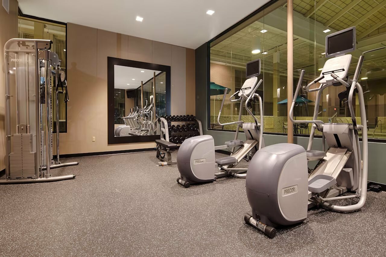 Фото Best Western Plus Kingston Hotel And Conference Center