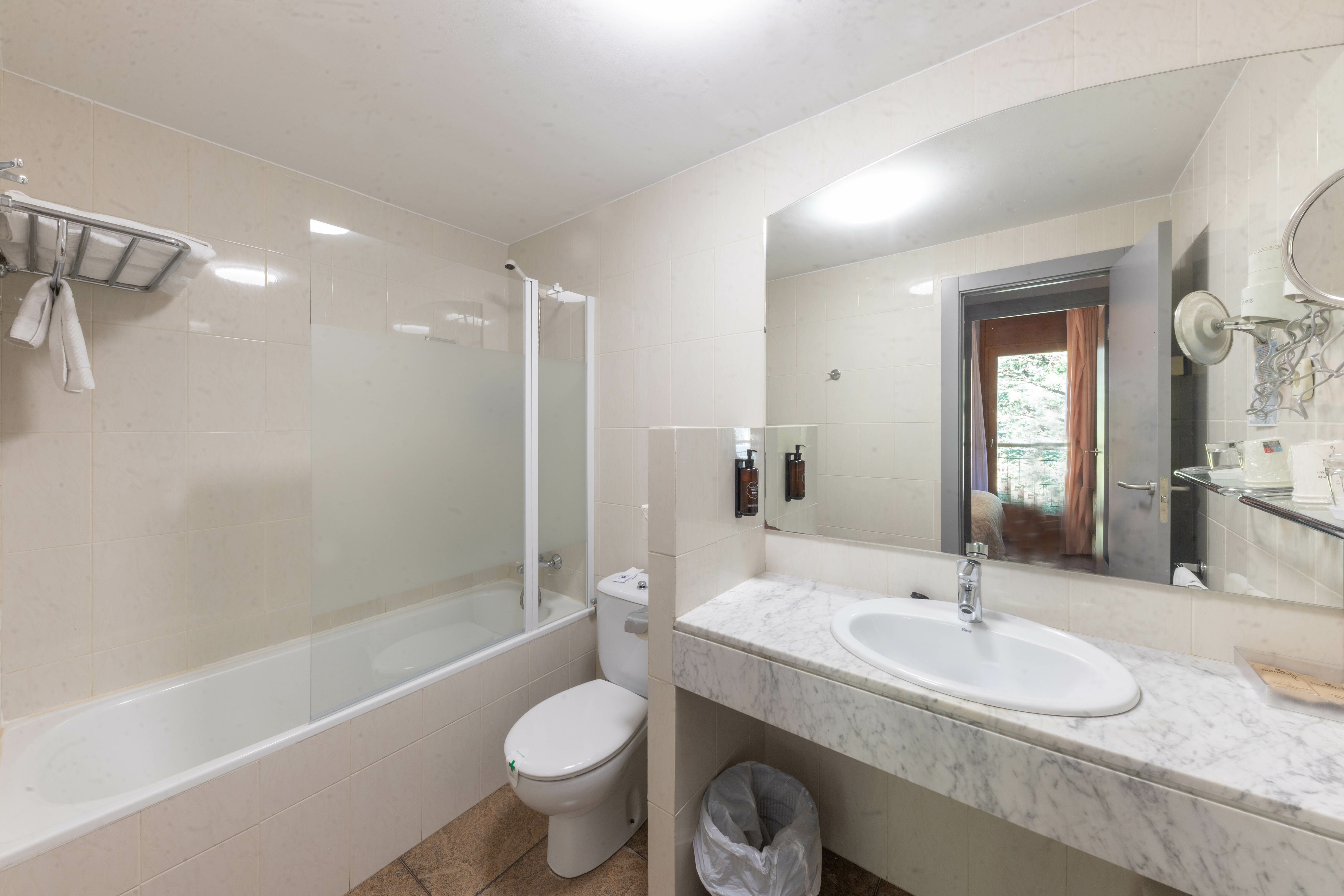 Фото Hotel Guillem