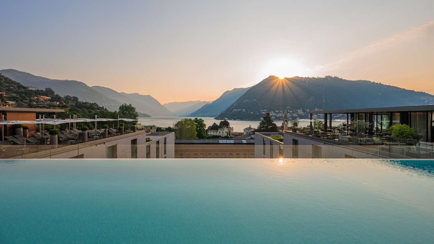 Фото Hilton Lake Como