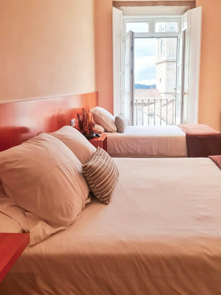 Фото Hotel Montes