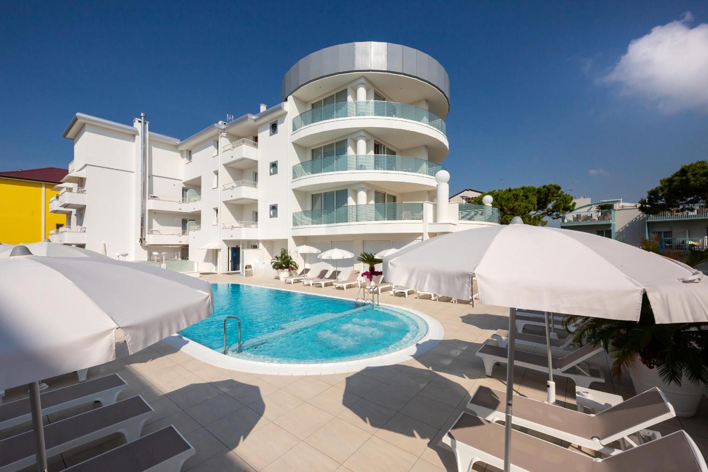 Фото Hotel International Beach