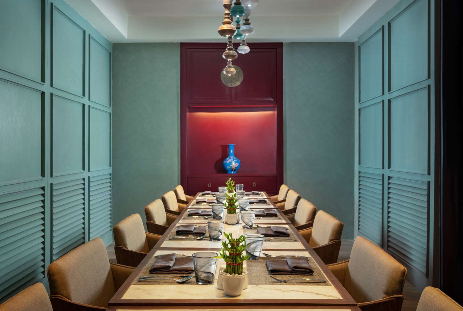 Фото DoubleTree by Hilton Surabaya