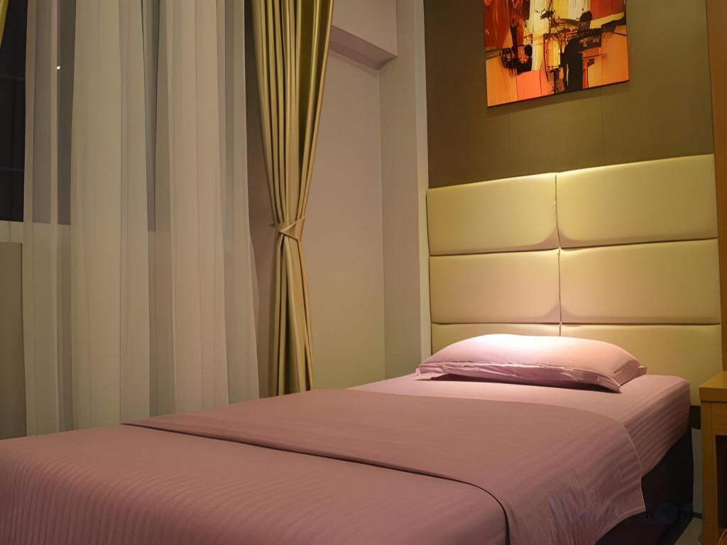 Фото Hotel Mustika Gajah Mada