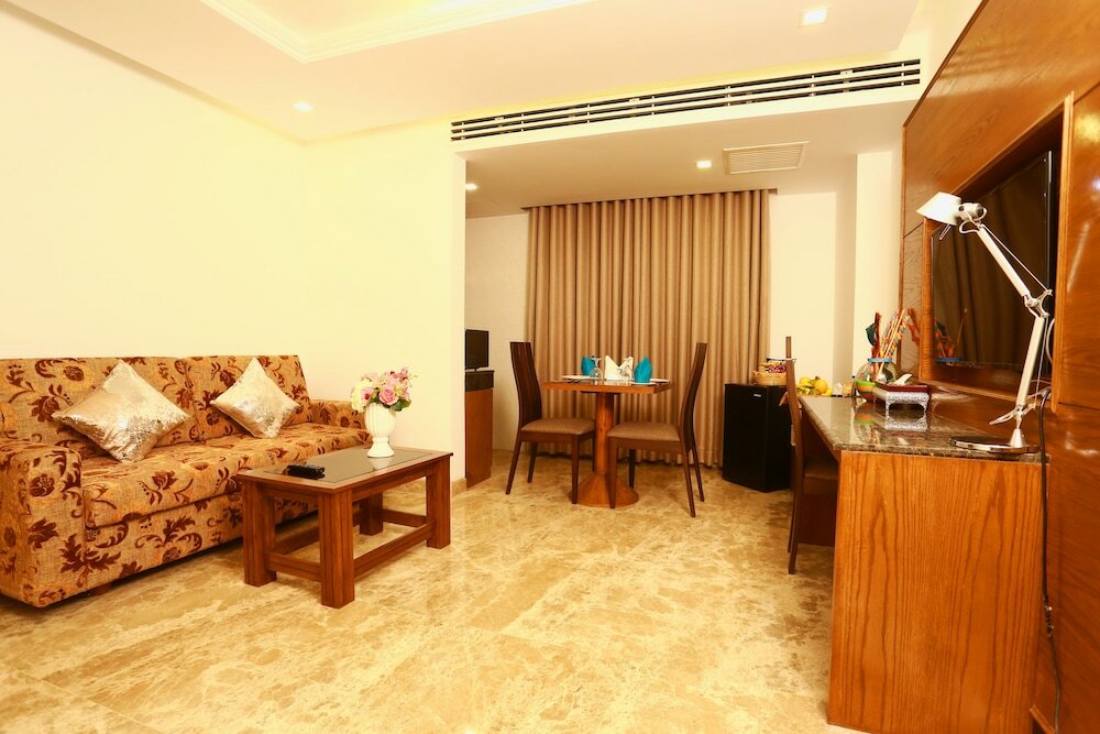 Фото Marino Royal Hotel