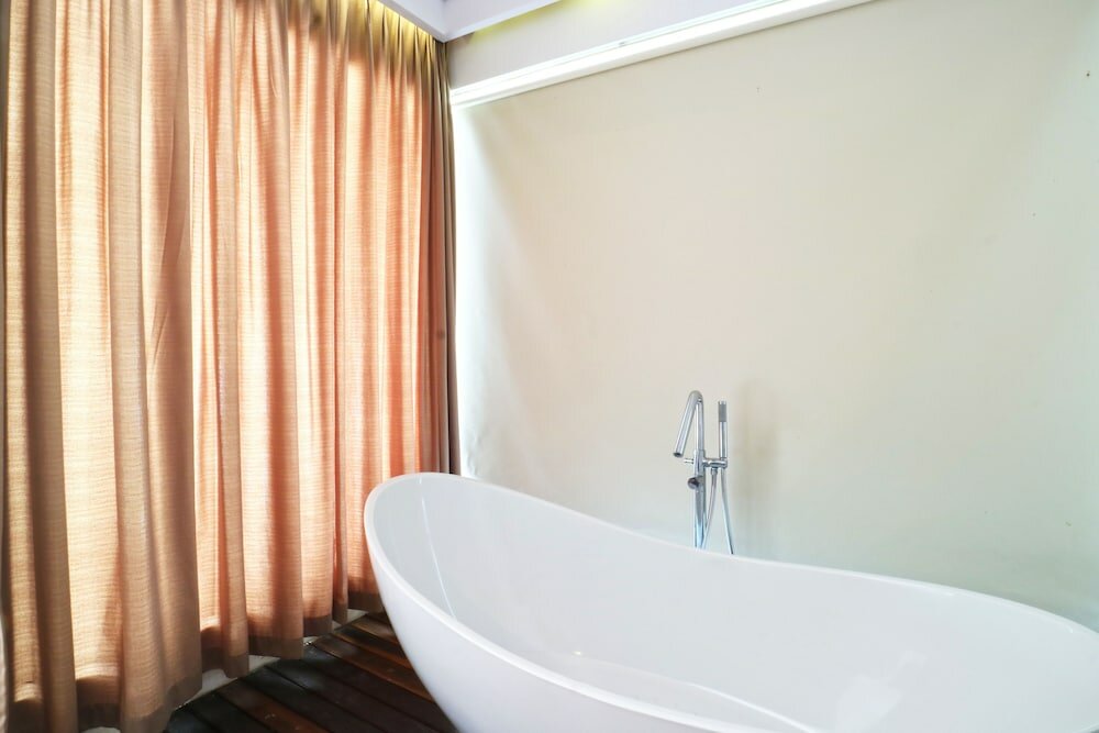 Фото Aquarius Star Hotel