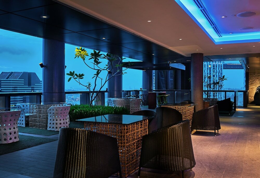 Фото Carlton City Hotel Singapore