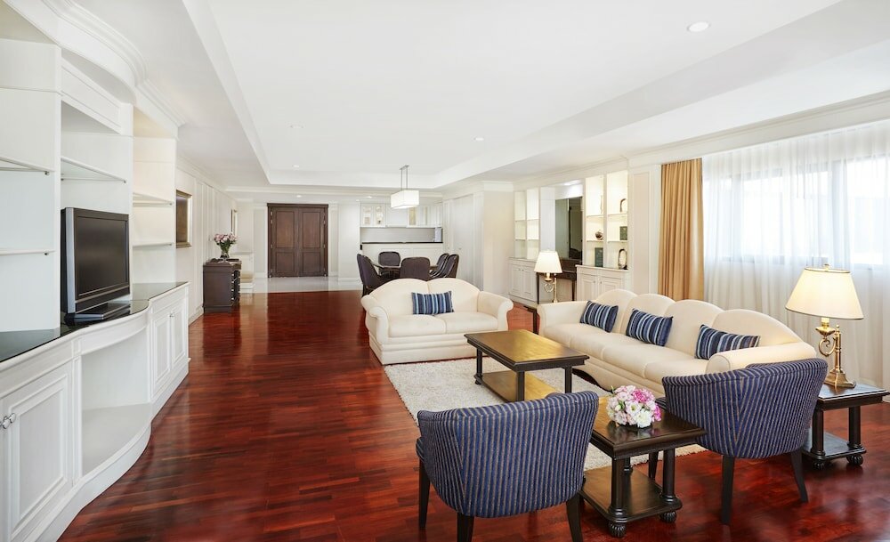 Фото Centre Point Plus Hotel Silom