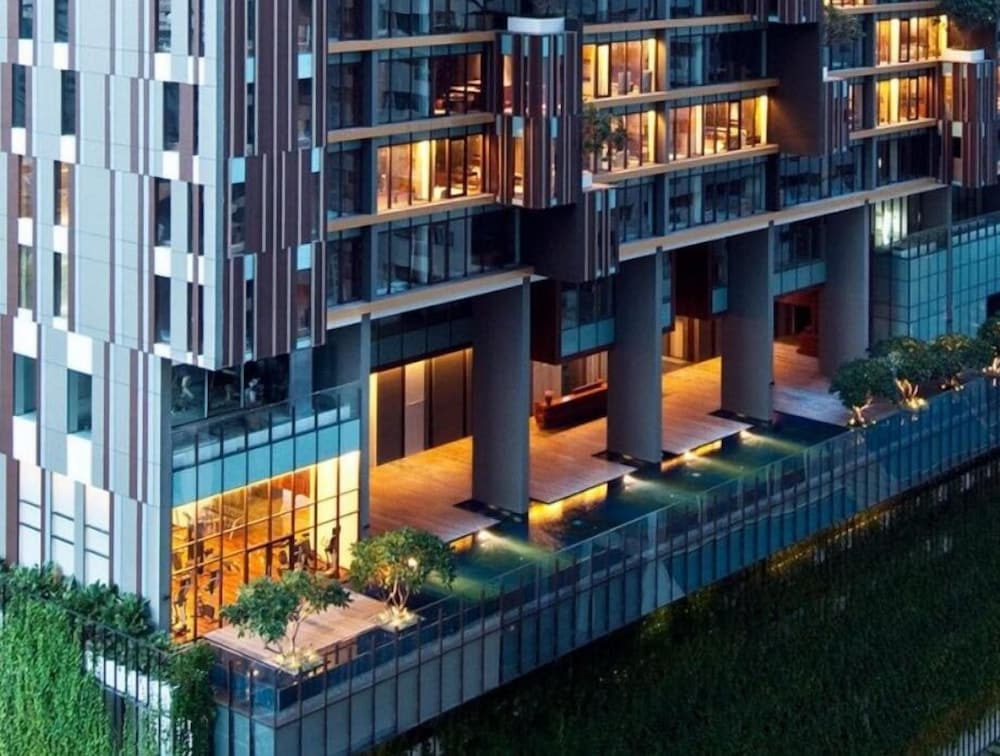 Фото Hansar Bangkok Hotel