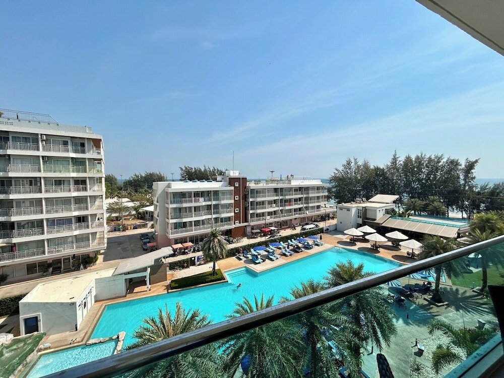 Фото GrandBlue Resort