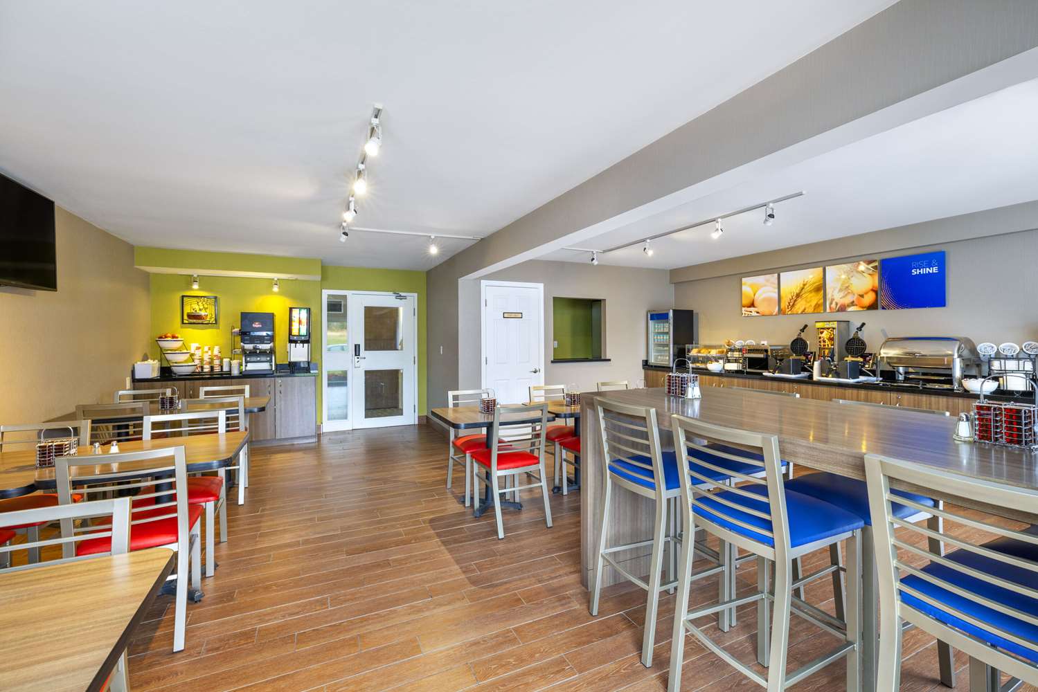 Фото Comfort Inn Magnetic Hill