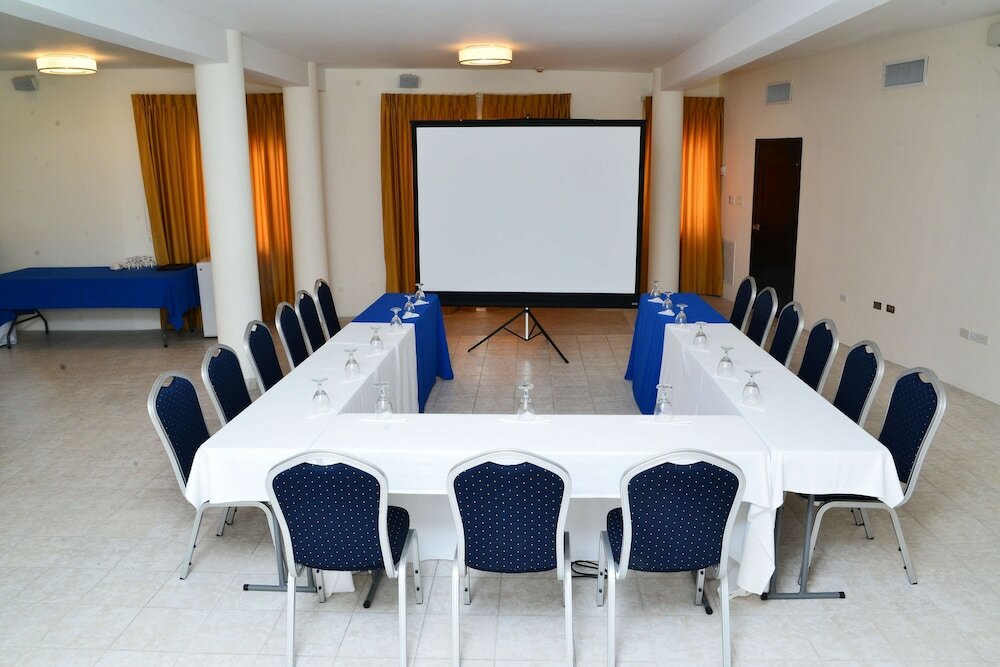 Фото NH Haiti El Rancho