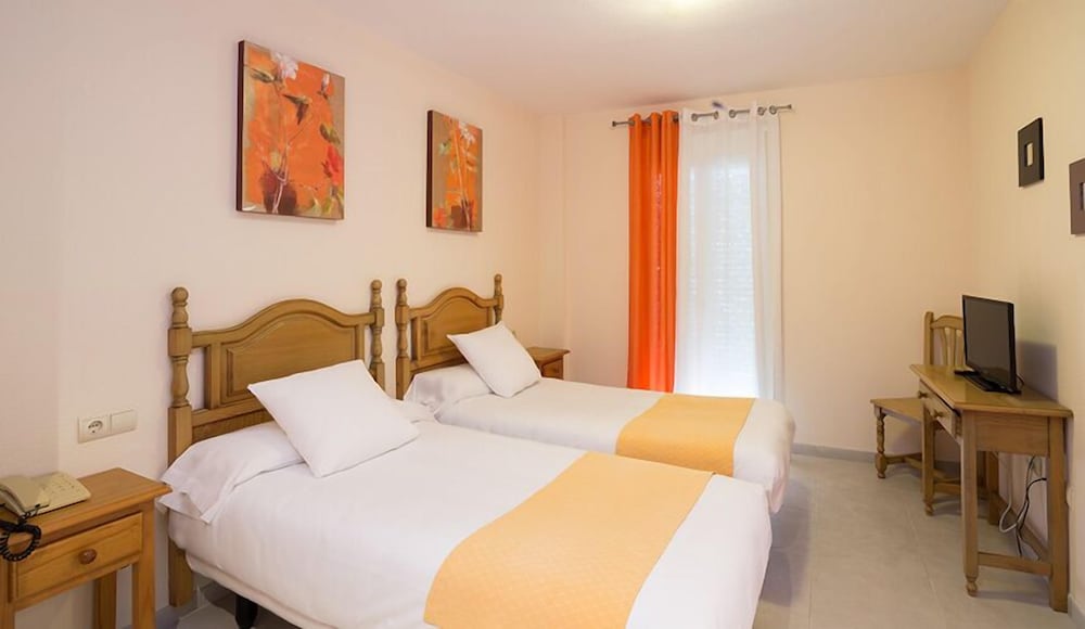 Фото Hotel Mare Estepona