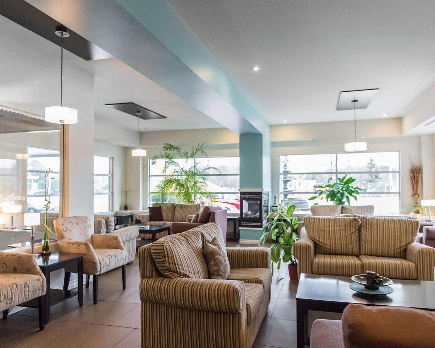 Фото Quality Inn Mont-Laurier