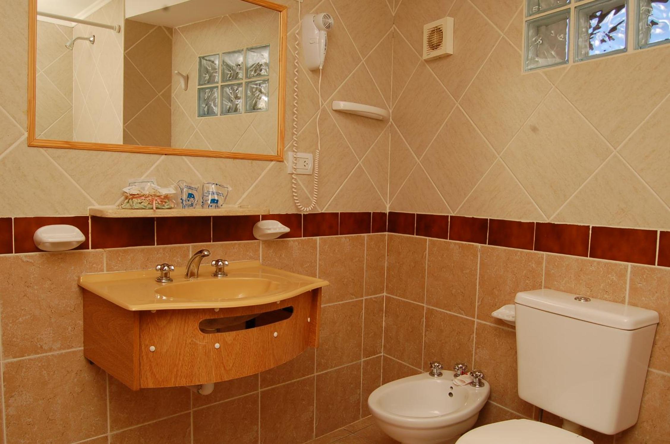 Фото Ruca Cheli Village Ski Hotel