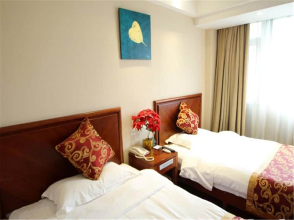 Фото Greentree Inn Jingan Xinzha Road