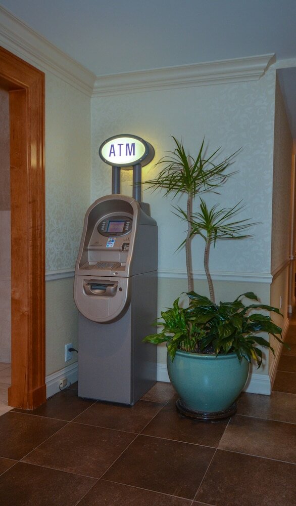 Фото San Carlos Hotel