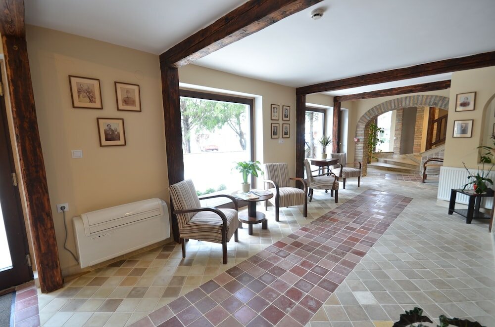 Фото Revesz Hotel