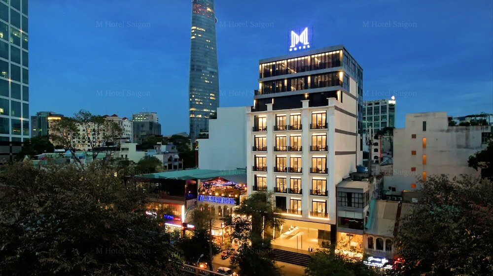 Фото отеля 1