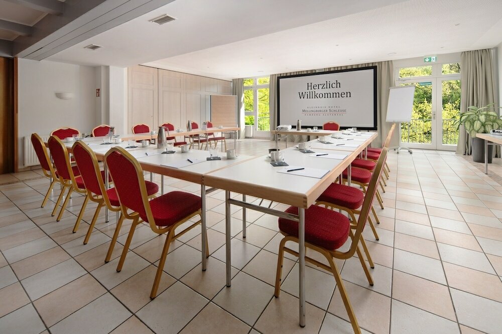 Фото Kleinhuis Hotel Mellingburger Schleuse