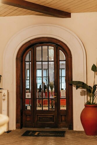 Гостиница Hotel Plaza Central Canning в Аргентине