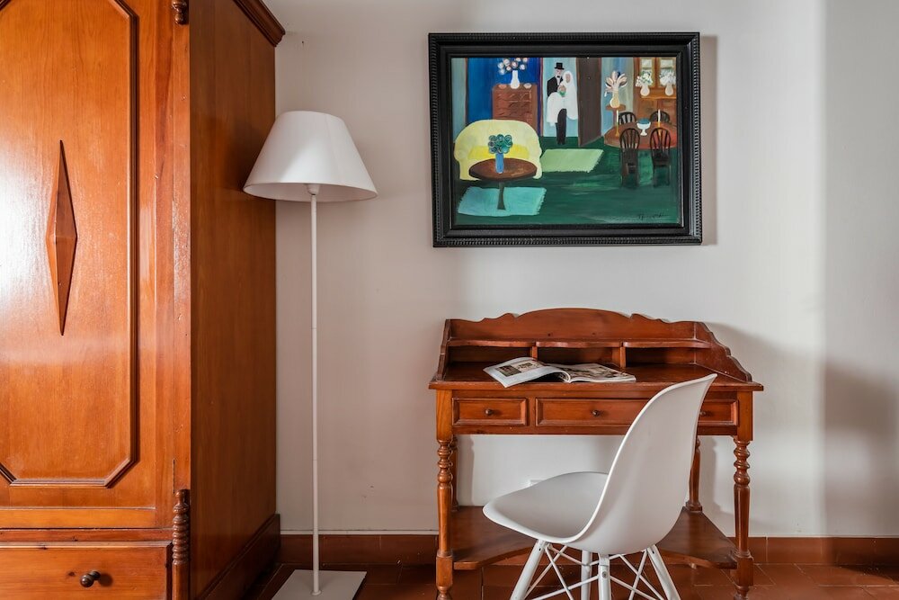 Фото Hotel Medium Renaixença