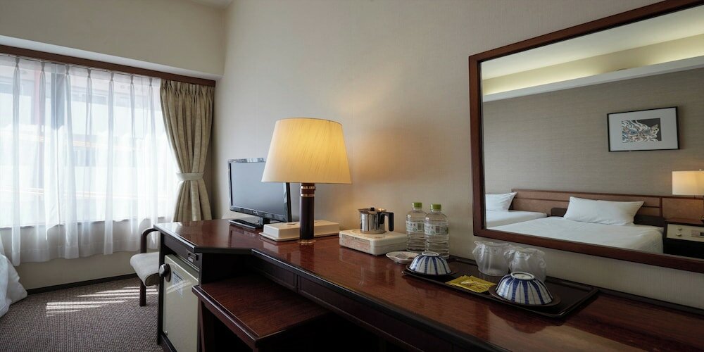 Фото Ryukyu Sun Royal Hotel