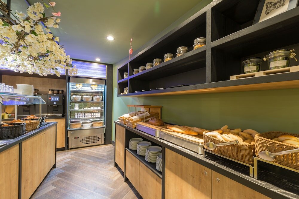 Фото Leonardo Hotel Antwerp