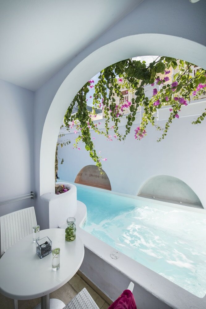 Фото Blue Waves Hotel