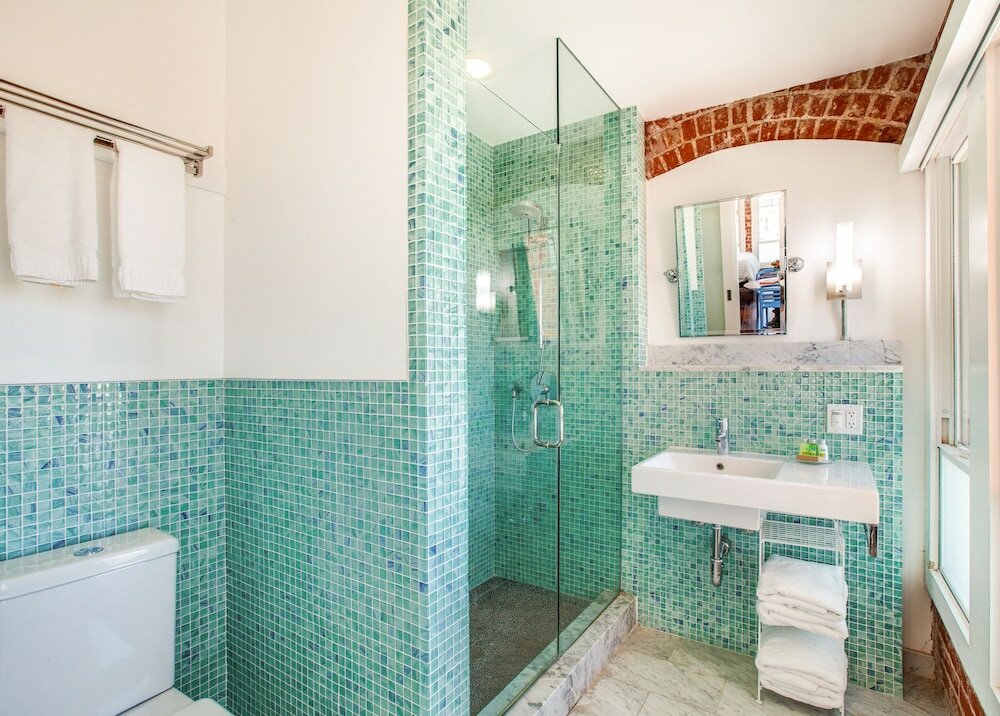 Фото Venice Breeze Suites