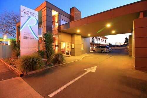 Гостиница Fitzherbert Regency Motor Lodge в Палмерстон-Норт