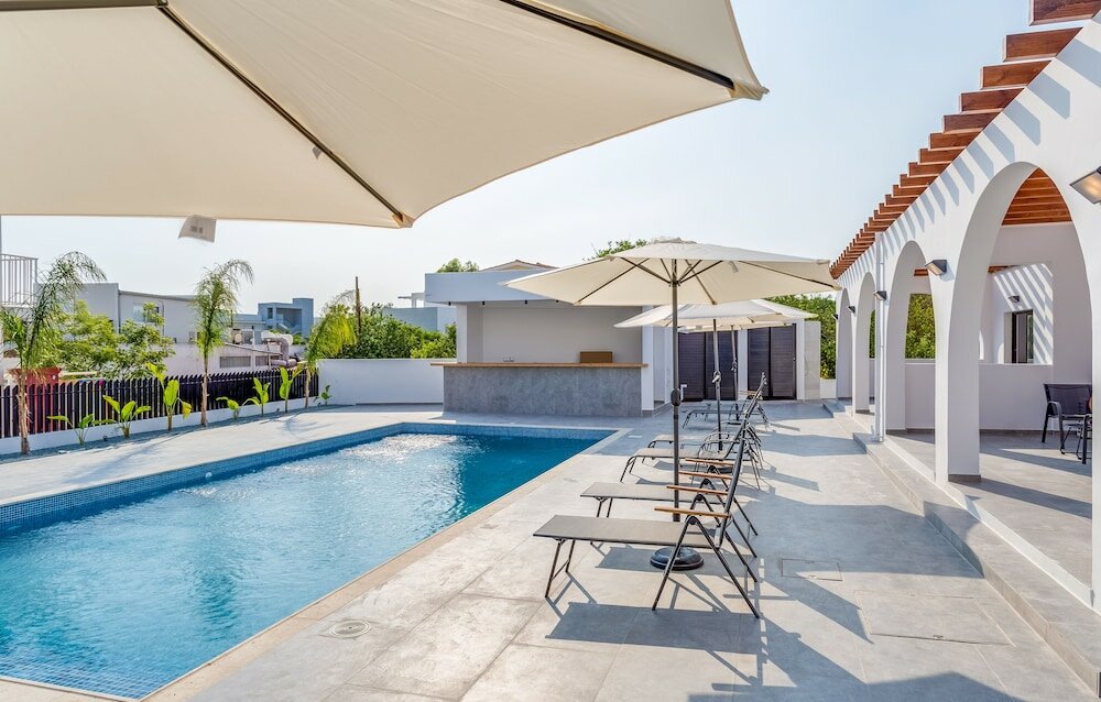 Фото Zoi ayia Napa hotel