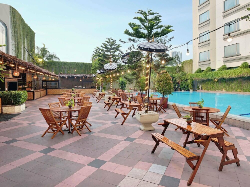 Hotel Grand Mercure Medan Angkasa, Medan, photo