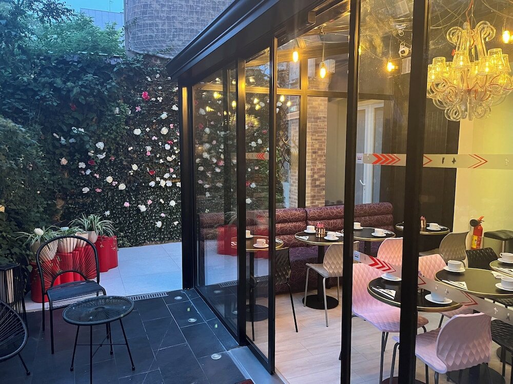 Фото Le Glam's Hôtel