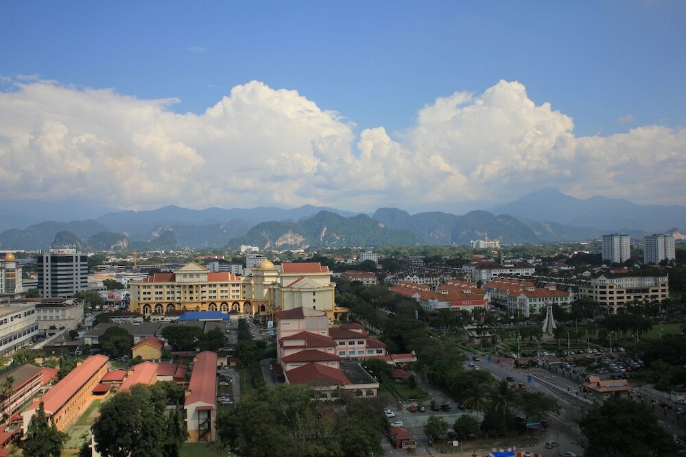 Фото Tower Regency Hotel & Apartments