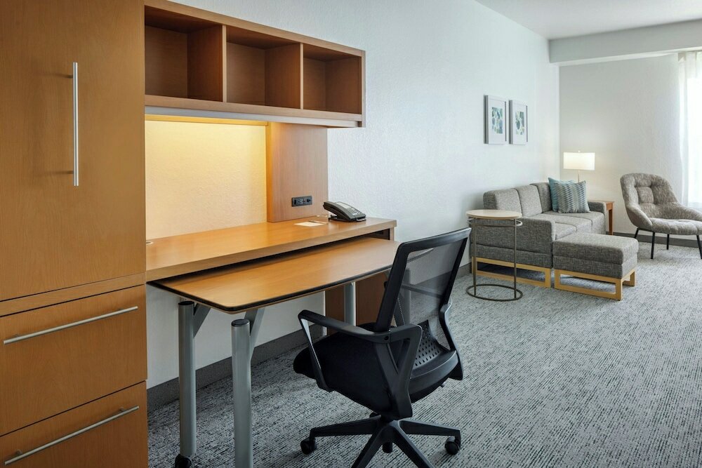 Фото TownePlace Suites by Marriott Orlando East/UCF Area