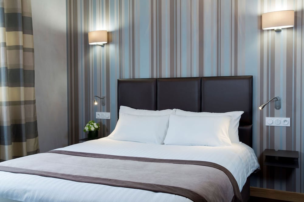 Фото Hôtel d'Orléans