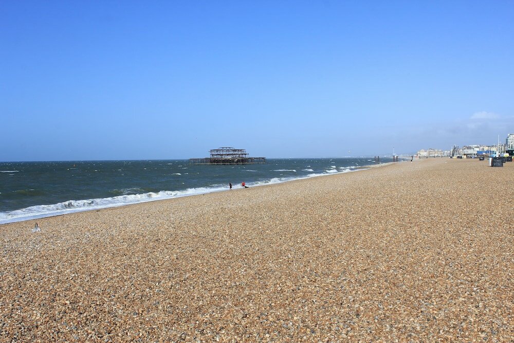 Фото The Old Ship Hotel