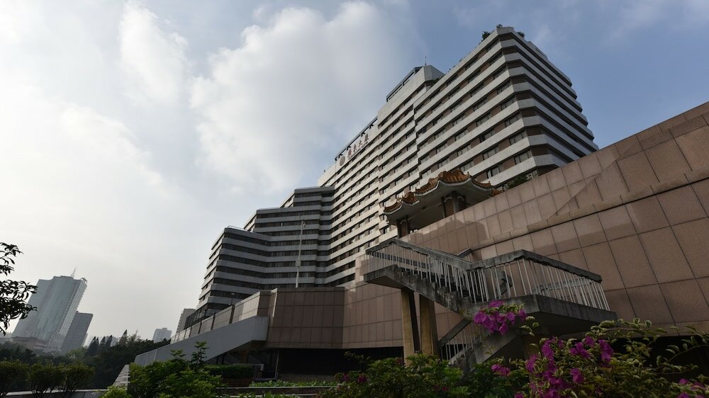 Фото Guangdong Hotel