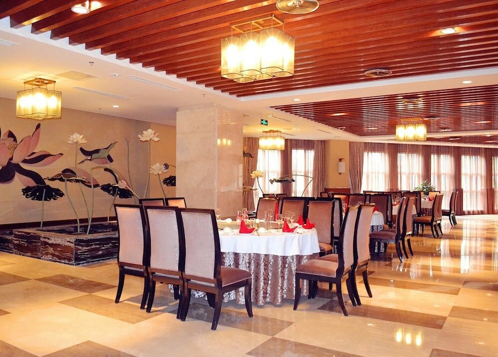 Фото Days Hotel & Suites by Wyndham Hengan Chongqing