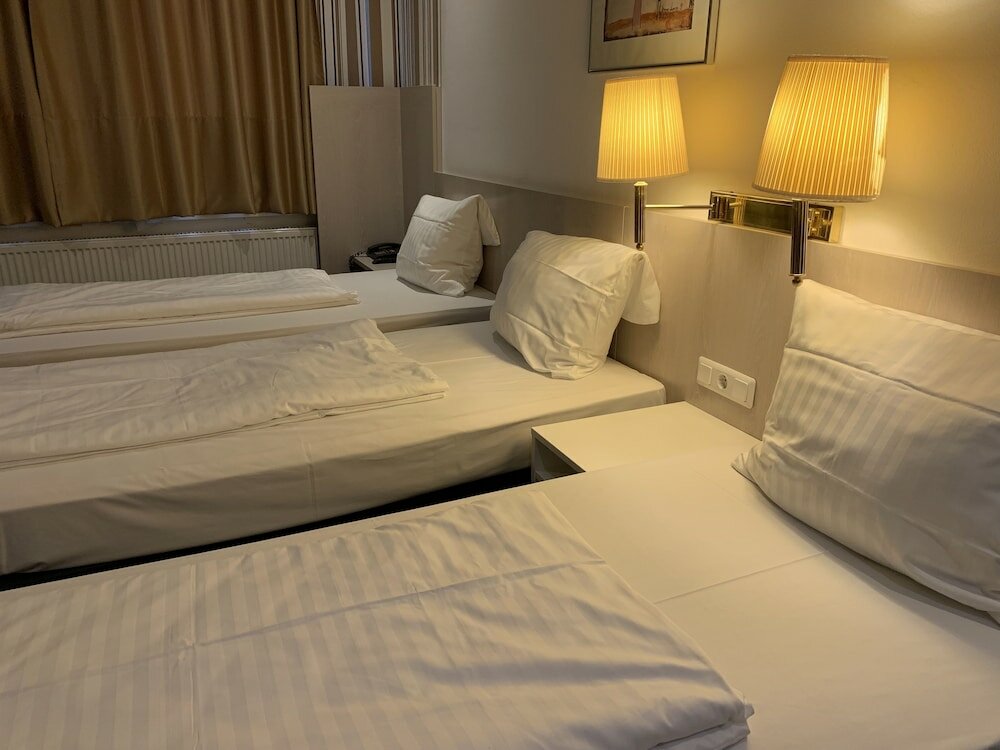 Фото Hotel New Fair Munich Messe