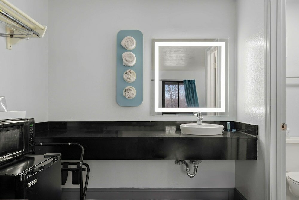 Фото Motel 6 Bangor, Me