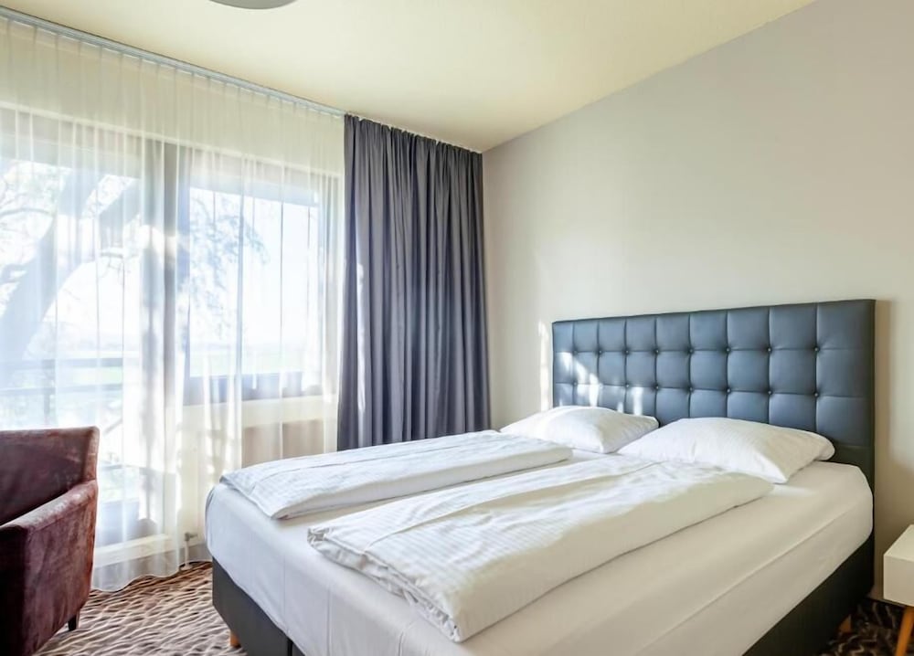 Фото DoblerGreen Hotel